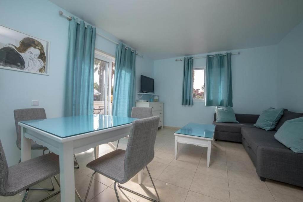 Lightbooking Oasis Royal Corralejo F311 Экстерьер фото
